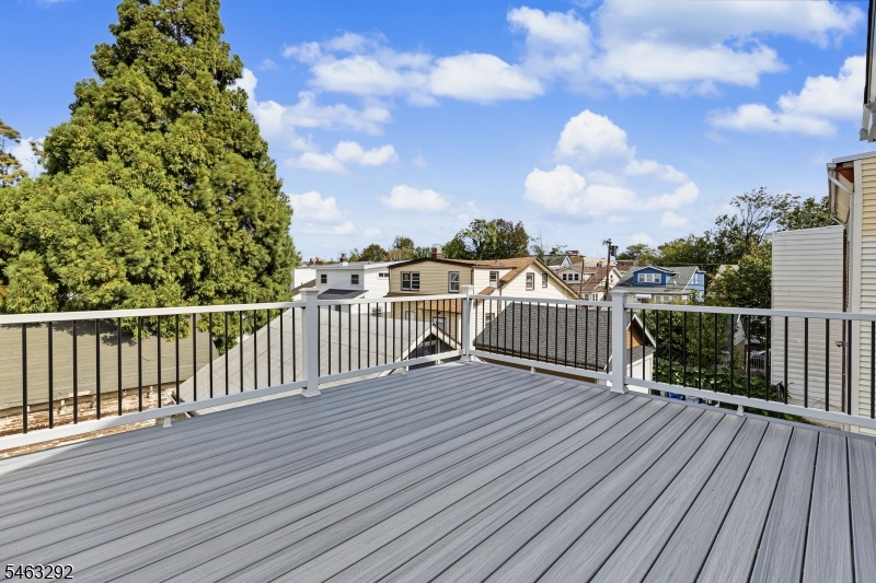 102 Delmar Place Irvington NJ 07111