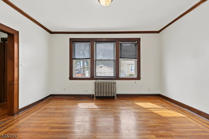 102 Delmar Place Irvington NJ 07111