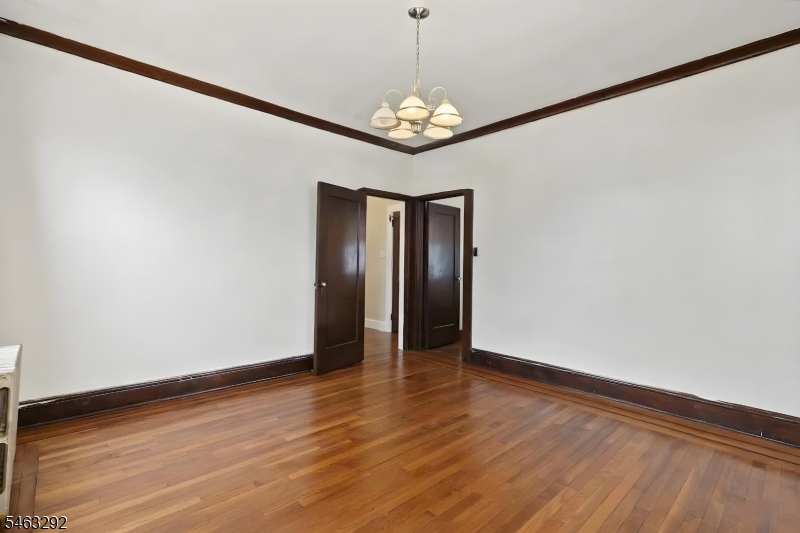 102 Delmar Place Irvington NJ 07111