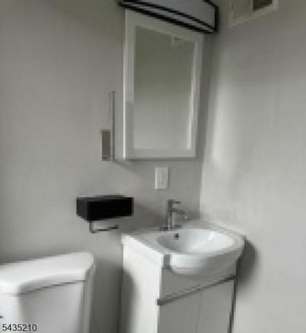 108 Peabody Place Newark NJ 07104
