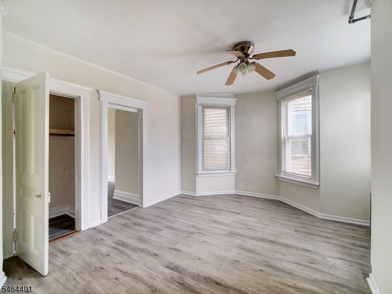 324 Clifton Avenue Newark NJ 07104