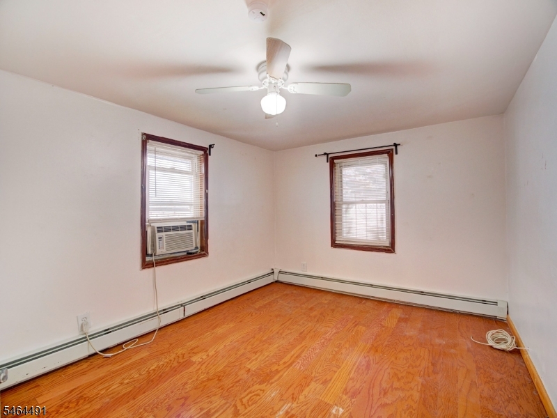 324 Clifton Avenue Newark NJ 07104