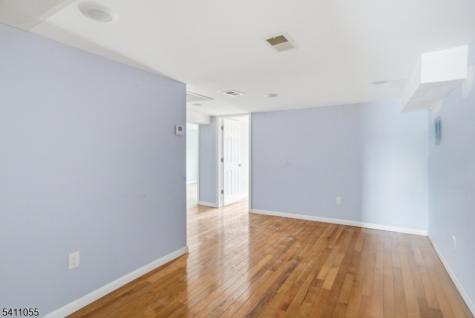 13 Cottage Street Bayonne NJ 07002