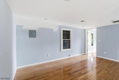 13 Cottage Street Bayonne NJ 07002