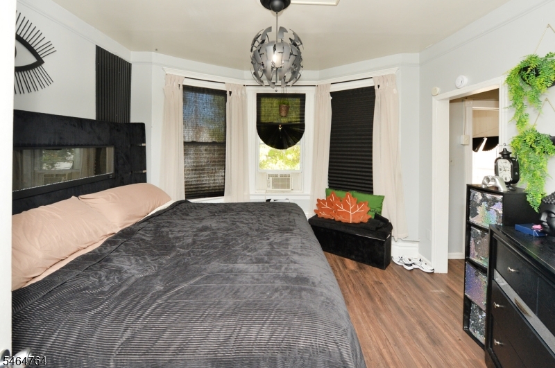 150 Elwood Avenue Newark NJ 07104