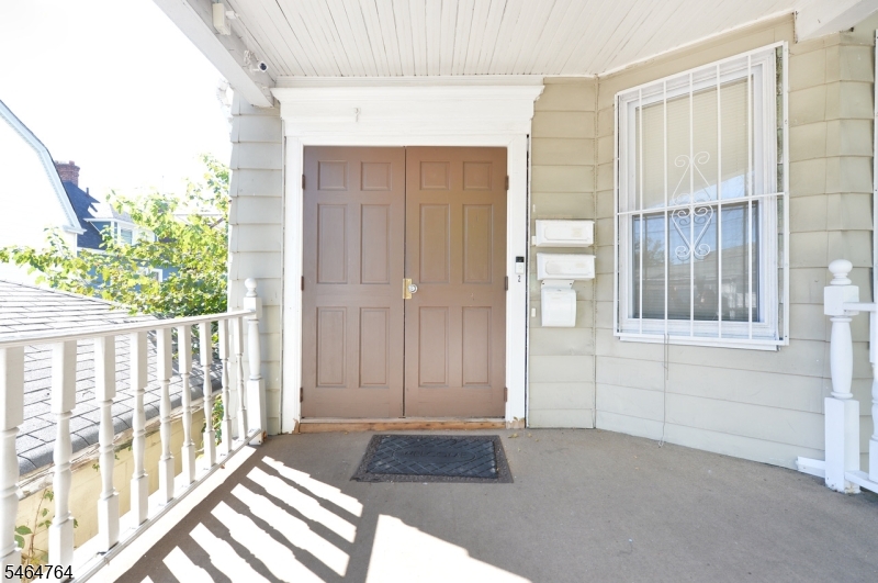 150 Elwood Avenue Newark NJ 07104