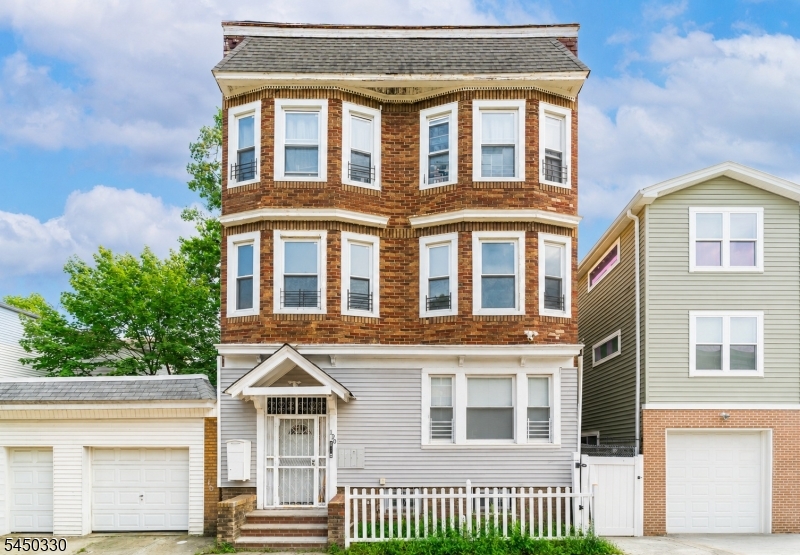 120 Rose Terrace Newark NJ 07108