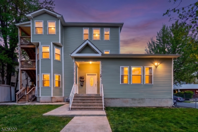 58 Park Avenue East Orange NJ 07017