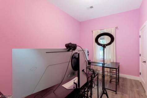 58 Park Avenue East Orange NJ 07017