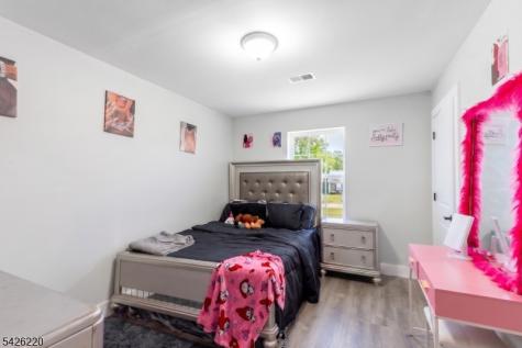 58 Park Avenue East Orange NJ 07017