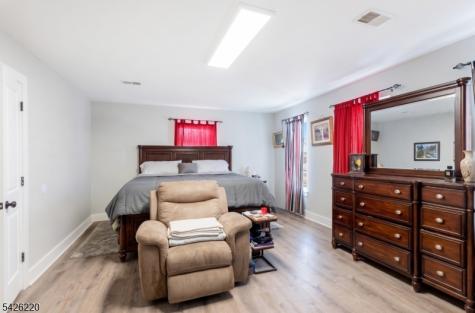 58 Park Avenue East Orange NJ 07017