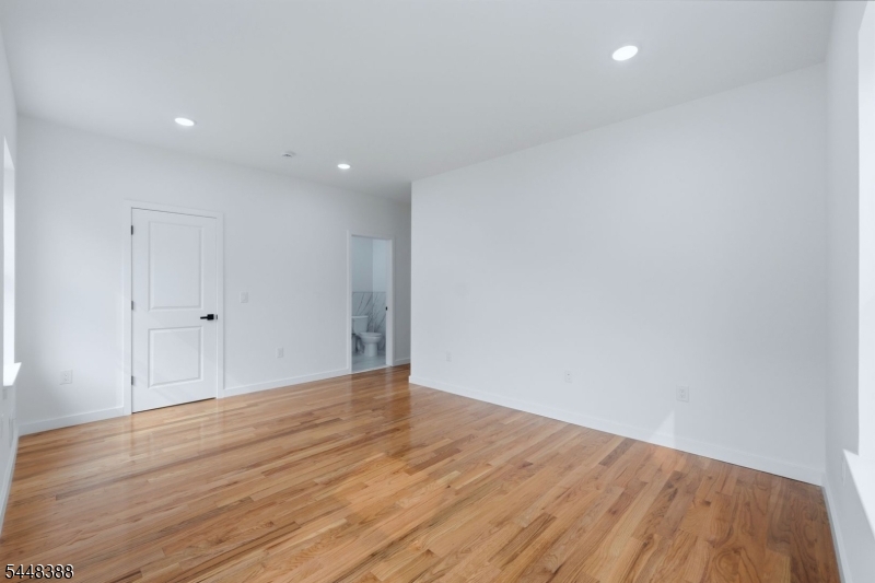 54 Pennsylvania Avenue Newark NJ 07114