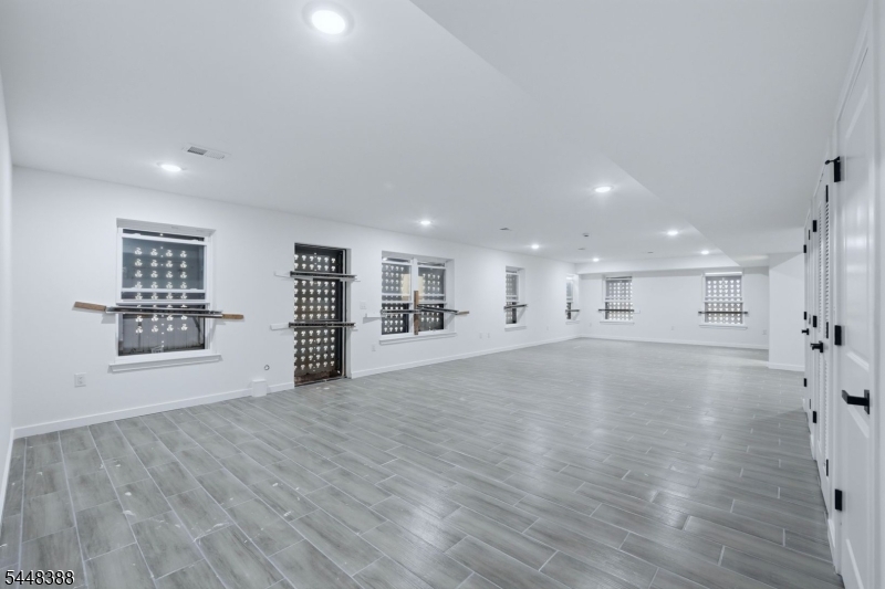 54 Pennsylvania Avenue Newark NJ 07114