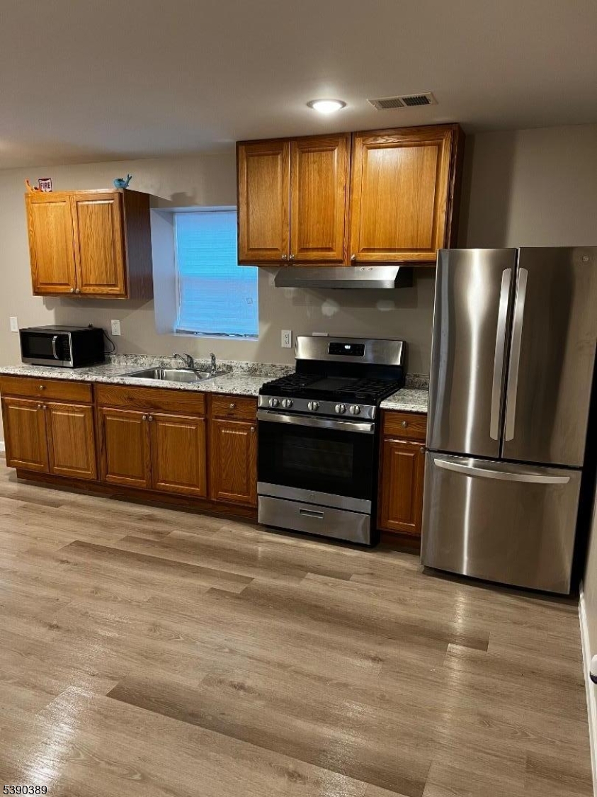 61 N 5th Street Paterson NJ 07522
