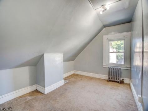 144 Steuben Street East Orange NJ 07018