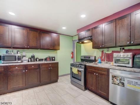 144 Steuben Street East Orange NJ 07018