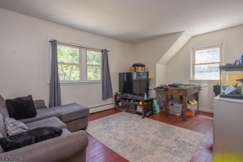 39 Broadway West Milford NJ 07480
