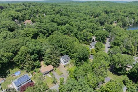 39 Broadway West Milford NJ 07480