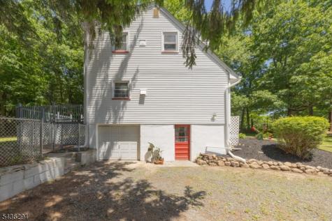 39 Broadway West Milford NJ 07480