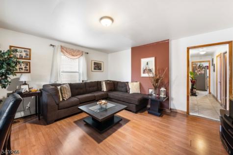 526 Jackson Avenue Elizabeth NJ 07201