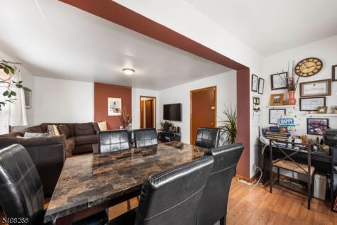 526 Jackson Avenue Elizabeth NJ 07201