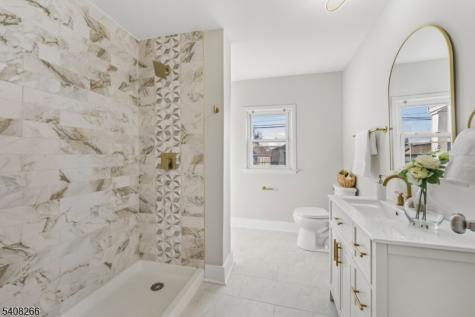 526 Jackson Avenue Elizabeth NJ 07201