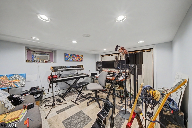 327 North Avenue E Cranford NJ 07016