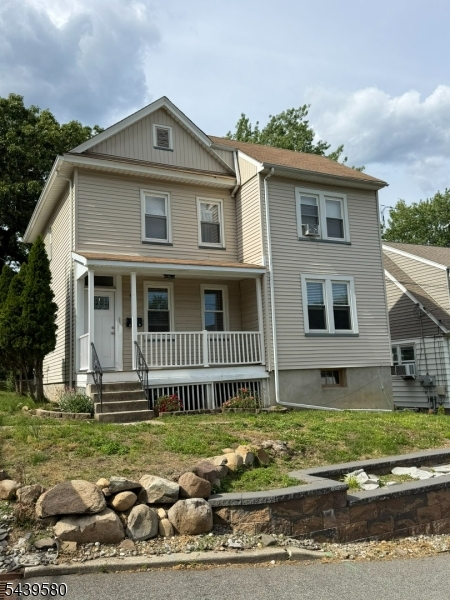 41 Outlook Avenue Hawthorne NJ 07506