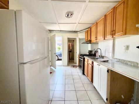 659 S 2nd Street Plainfield NJ 07060