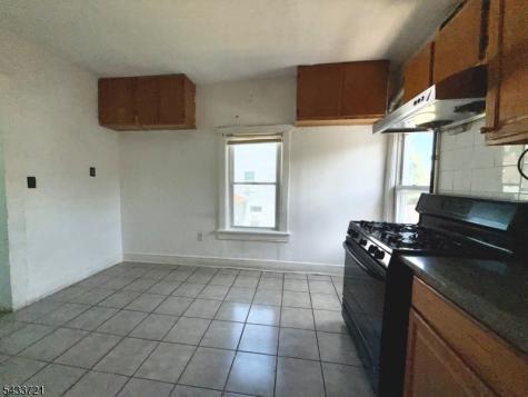 659 S 2nd Street Plainfield NJ 07060