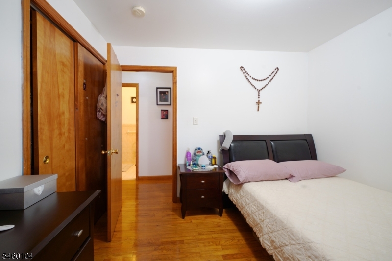 116 Chapel Street Newark NJ 07105