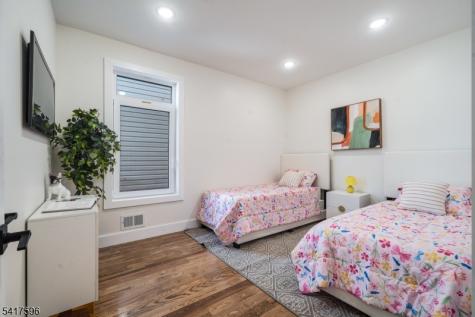 39 Grace Street Irvington NJ 07111