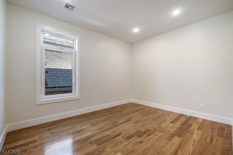 39 Grace Street Irvington NJ 07111