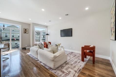 39 Grace Street Irvington NJ 07111