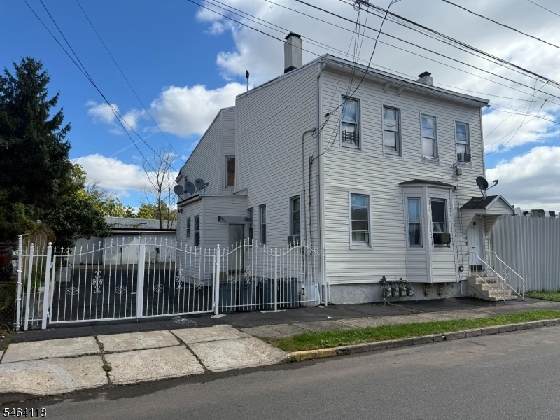 621 Livingston Street Elizabeth NJ 07206