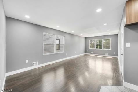 1117 Chestnut Street Elizabeth NJ 07201