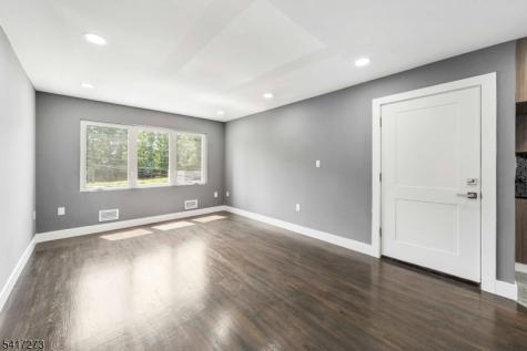 1117 Chestnut Street Elizabeth NJ 07201
