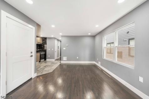1117 Chestnut Street Elizabeth NJ 07201