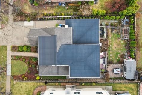 800 Delalla Terrace Ridgefield NJ 07657