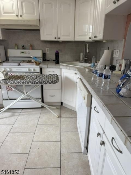 1307 Summit Avenue Union NJ 07087