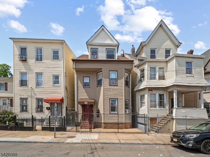 86 Pennington Street Paterson NJ 07501
