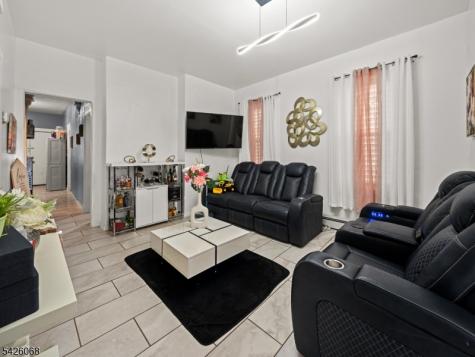 86 Pennington Street Paterson NJ 07501