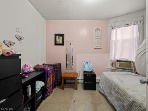 86 Pennington Street Paterson NJ 07501