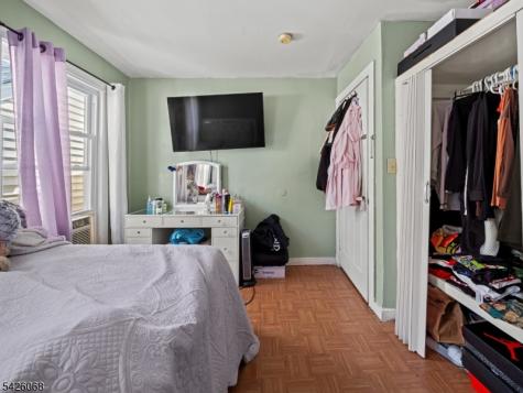 86 Pennington Street Paterson NJ 07501
