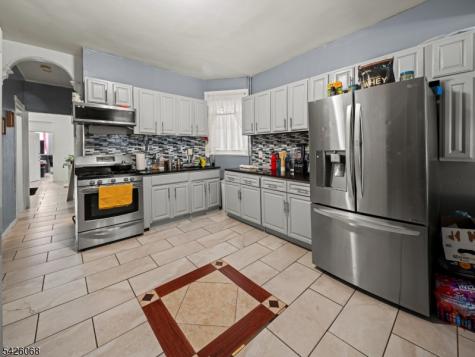 86 Pennington Street Paterson NJ 07501