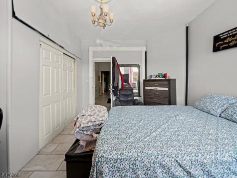 86 Pennington Street Paterson NJ 07501