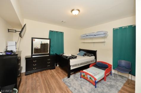 349 Osborne Terrace Newark NJ 07112