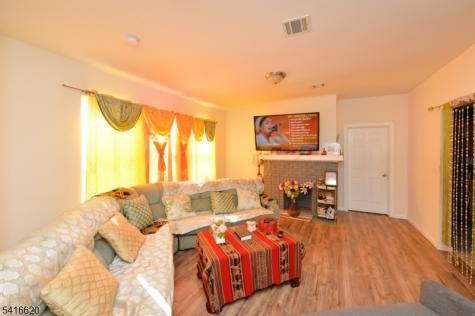 349 Osborne Terrace Newark NJ 07112