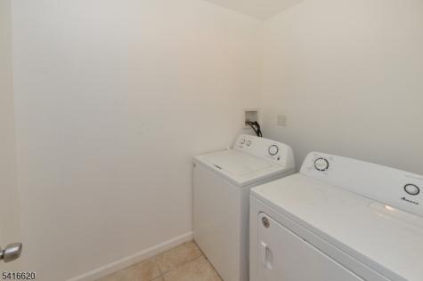 349 Osborne Terrace Newark NJ 07112
