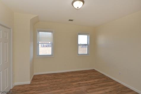 349 Osborne Terrace Newark NJ 07112